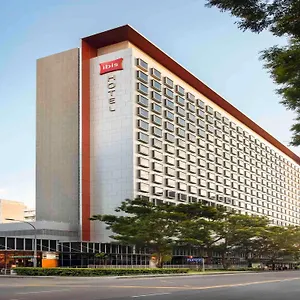 Ibis On Bencoolen - Newly Renovated Hotel